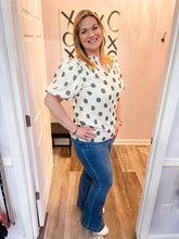 Load image into Gallery viewer, Green Brushed Polka Dot Flutter Shoulder Sleeve Top