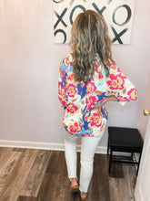 Load image into Gallery viewer, Multi Colored Floral V Neck Top (S-3XL)