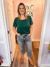 Load image into Gallery viewer, JUDY BLUE (Sizes: 0-24) Tummy Control Mid Rise Cropped Jeans