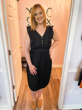 Load image into Gallery viewer, Black Buttoned Pleated Dress