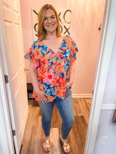 Load image into Gallery viewer, Plus Size Multi Colored Floral Abstract Lightweight Top