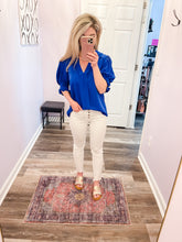 Load image into Gallery viewer, Blue Half Smocked Sleeve Top