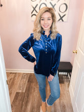 Load image into Gallery viewer, Navy Blue Velvet Feeling Buttoned Long Sleeve Top