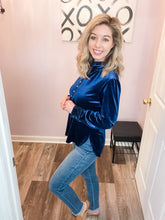 Load image into Gallery viewer, Navy Blue Velvet Feeling Buttoned Long Sleeve Top