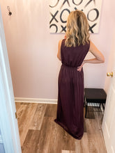 Load image into Gallery viewer, Plum Middle Twist Knot Maxi Dress