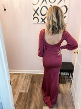 Load image into Gallery viewer, Dark Rose V Neck Long Sleeve Maxi Dress