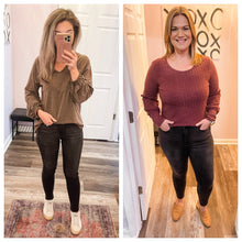 Load image into Gallery viewer, JUDY BLUE Black Mid Rise Tummy Control Skinny Jeans (Sizes: 0-24)