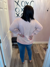 Load image into Gallery viewer, Plus Size Pink Raw Cut Long Sleeve Top