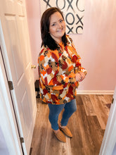 Load image into Gallery viewer, Plus Size Leopard & Multi Colored Abstract Print Top