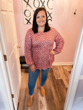 Load image into Gallery viewer, Plus Size Pink Cheetah Print Top