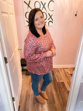 Load image into Gallery viewer, Plus Size Pink Cheetah Print Top