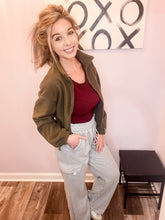 Load image into Gallery viewer, Grey Cargo Drawstring Sweatpants