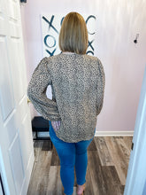 Load image into Gallery viewer, Khaki Leopard Print V Neck Top