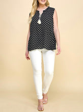 Load image into Gallery viewer, Plus Size Black & Ivory Tassel Top