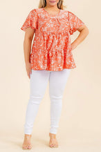 Load image into Gallery viewer, Plus Size Coral Floral Print Tiered Top (Sizes: 1XL-5XL)