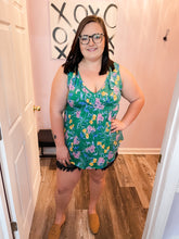 Load image into Gallery viewer, Green Floral & Ruffled Top