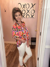 Load image into Gallery viewer, Multi-Colored Leaf Print V Neck Top