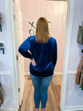 Load image into Gallery viewer, Navy Blue Velvet Feeling Buttoned Long Sleeve Top