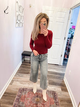 Load image into Gallery viewer, JUDY BLUE (Sizes: 0-24) Tummy Control Mid Rise Cropped Jeans
