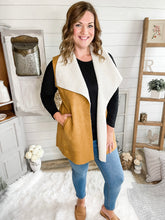 Load image into Gallery viewer, Camel Sherpa Vest