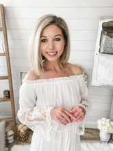 Load image into Gallery viewer, White Flare Lace Sleeve Maxi Dress