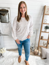 Load image into Gallery viewer, Leopard Balloon Sleeve Top