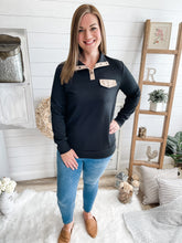Load image into Gallery viewer, Black and Khaki Quilted Pullover