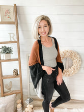 Load image into Gallery viewer, Color Block Drapey Cardigan