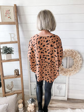 Load image into Gallery viewer, Leopard Print V Neck Balloon Sleeve Top