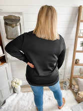 Load image into Gallery viewer, Black and Khaki Quilted Pullover