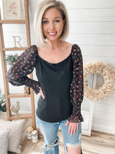 Load image into Gallery viewer, Floral Mesh Sleeve Top