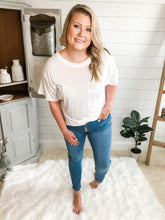 Load image into Gallery viewer, White Boxy Oversize T-Shirt plus size