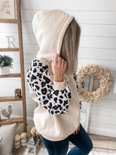 Load image into Gallery viewer, Leopard Print Hoodie