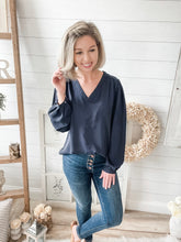 Load image into Gallery viewer, Navy V Neck Top