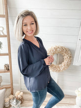 Load image into Gallery viewer, Navy V Neck Top
