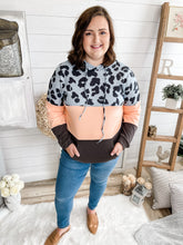 Load image into Gallery viewer, Plus Size Leopard Color Block Lightweight Hoodie