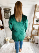 Load image into Gallery viewer, Hunter Green Velvet Looking Blazer