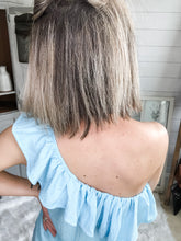 Load image into Gallery viewer, One Shoulder Diagonal Ruffled Detail Top