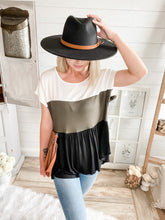 Load image into Gallery viewer, Color Block Babydoll Top