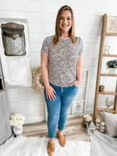 Load image into Gallery viewer, Apricot Cheetah Print Lightweight Top