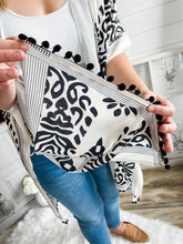 Load image into Gallery viewer, Black and White Pom Pom Kimono