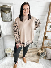 Load image into Gallery viewer, Black High Waisted Zippered Up Faux Leather Leggings