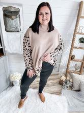 Load image into Gallery viewer, Black High Waisted Zippered Up Faux Leather Leggings