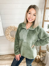 Load image into Gallery viewer, Olive Chest Pocket Sherpa Pullover