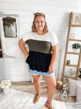 Load image into Gallery viewer, Color Block Babydoll Top
