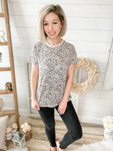 Load image into Gallery viewer, Apricot Cheetah Print Lightweight Top