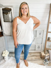 Load image into Gallery viewer, White Scalloped Tank Top