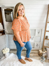Load image into Gallery viewer, Plus Size Floral Babydoll Top