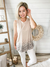 Load image into Gallery viewer, Fading Out Leopard Print Top