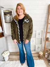 Load image into Gallery viewer, Plus Size Black and White Plaid Olive Button Down Sherpa Jacket
